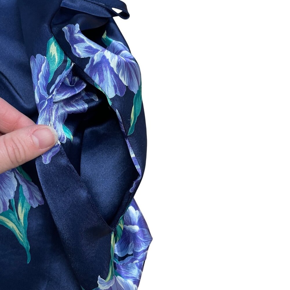 TALBOTS INTIMATES ROBE LONG MAXI SATIN WOMENS L FLORAL BLUE POCKETS LOUNGE - Picture 4 of 7
